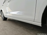  Volkswagen  Golf  Volkswagen e-E-DITION 2020 5d #19
