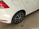  Volkswagen  Golf  Volkswagen e-E-DITION 2020 5d #44