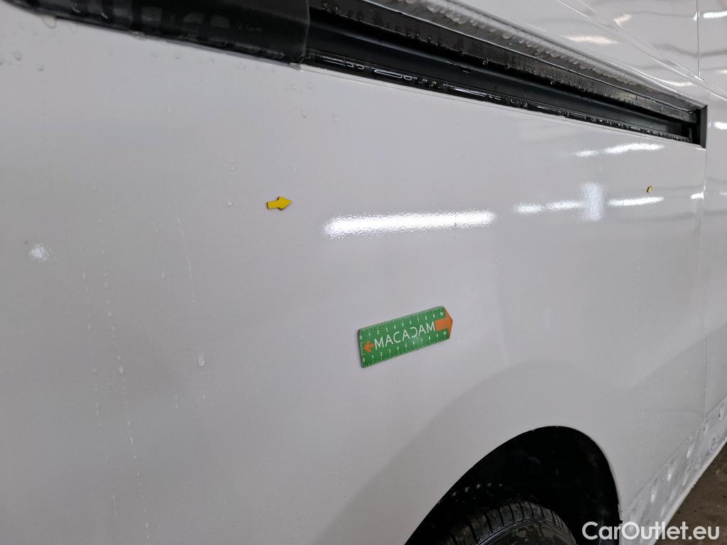  Renault  Trafic  III Fourgon L2H1 3T Confort 2.0 dCi 130CV BVM6 E6d #10