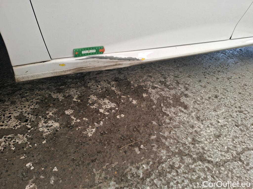  Peugeot  208  Premium 1.5 HDi 100CV BVM6 E6d #6