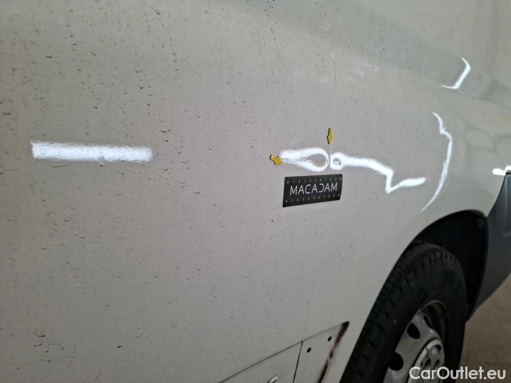 Peugeot  Boxer PEUGEOT  VU 4p Fourgon 2.0 BLUEHDI 110 PREMIUM PA 330 L1H2 #16