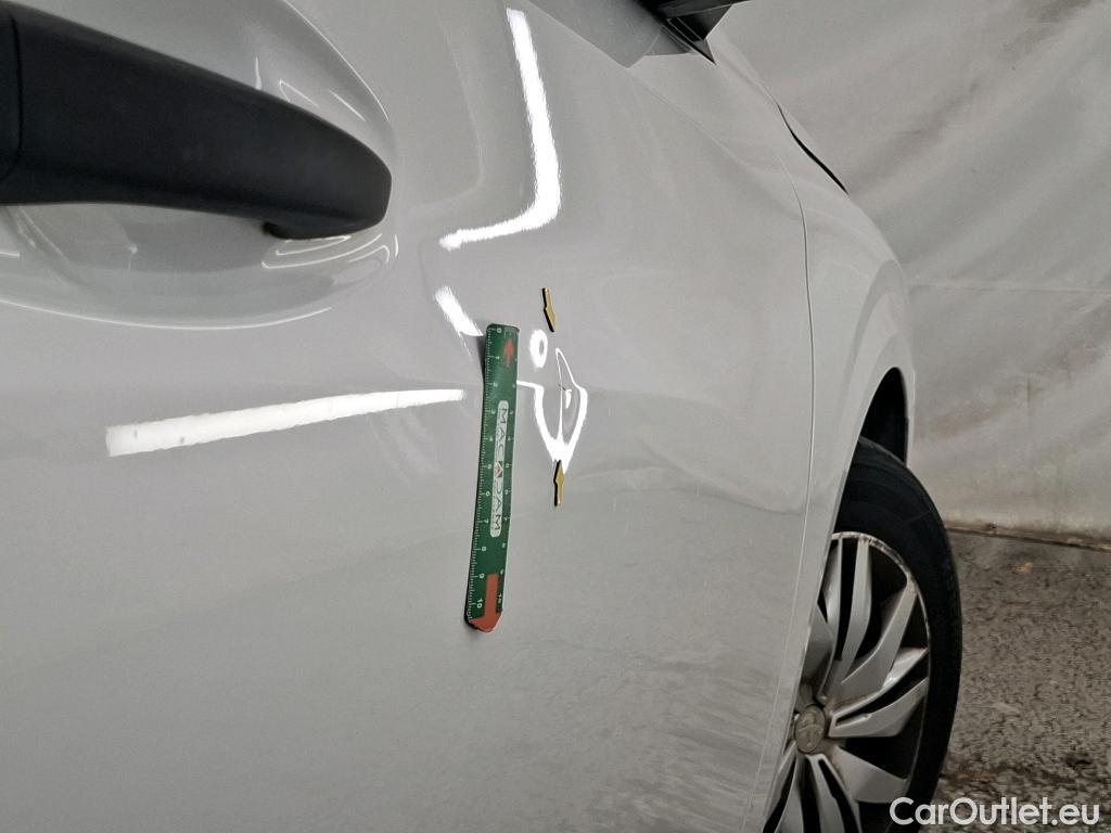  Peugeot  208  Premium 1.5 HDi 100CV BVM6 E6d #9