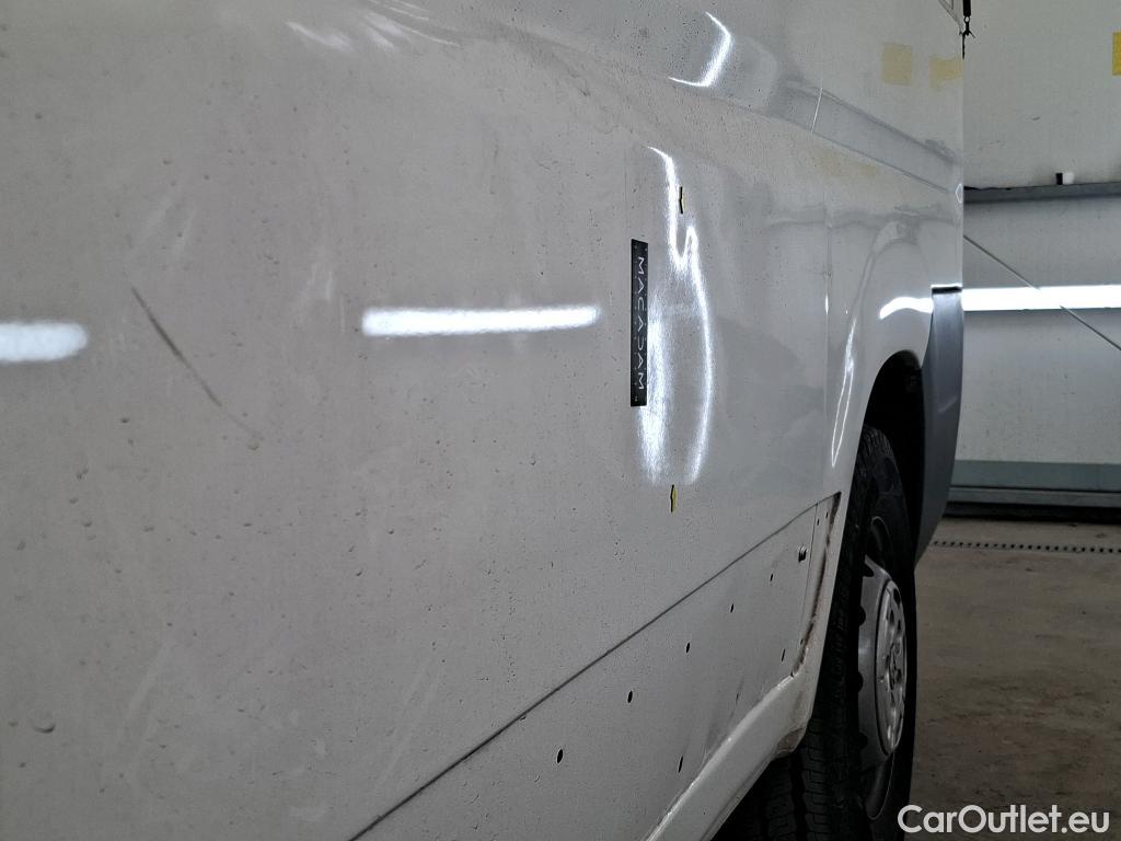  Peugeot  Boxer PEUGEOT  VU 4p Fourgon 2.0 BLUEHDI 110 PREMIUM PA 330 L1H2 #13