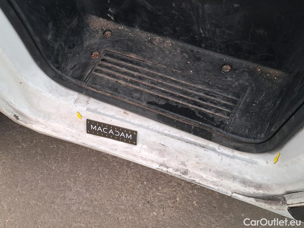  Peugeot  Boxer PEUGEOT  VU 4p Fourgon 2.0 BLUEHDI 110 PREMIUM PA 330 L1H2 #41