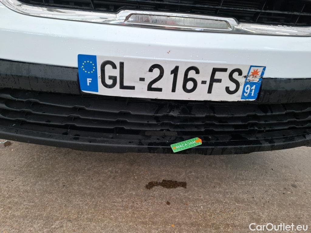  Renault  Trafic  III Fourgon L2H1 3T Confort 2.0 dCi 130CV BVM6 E6d #30