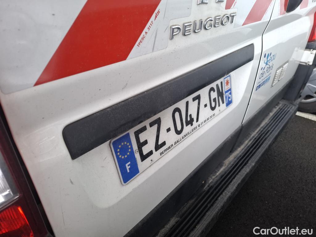  Peugeot  Boxer PEUGEOT  VU 4p Fourgon 2.0 BLUEHDI 110 PREMIUM PA 330 L1H2 #48