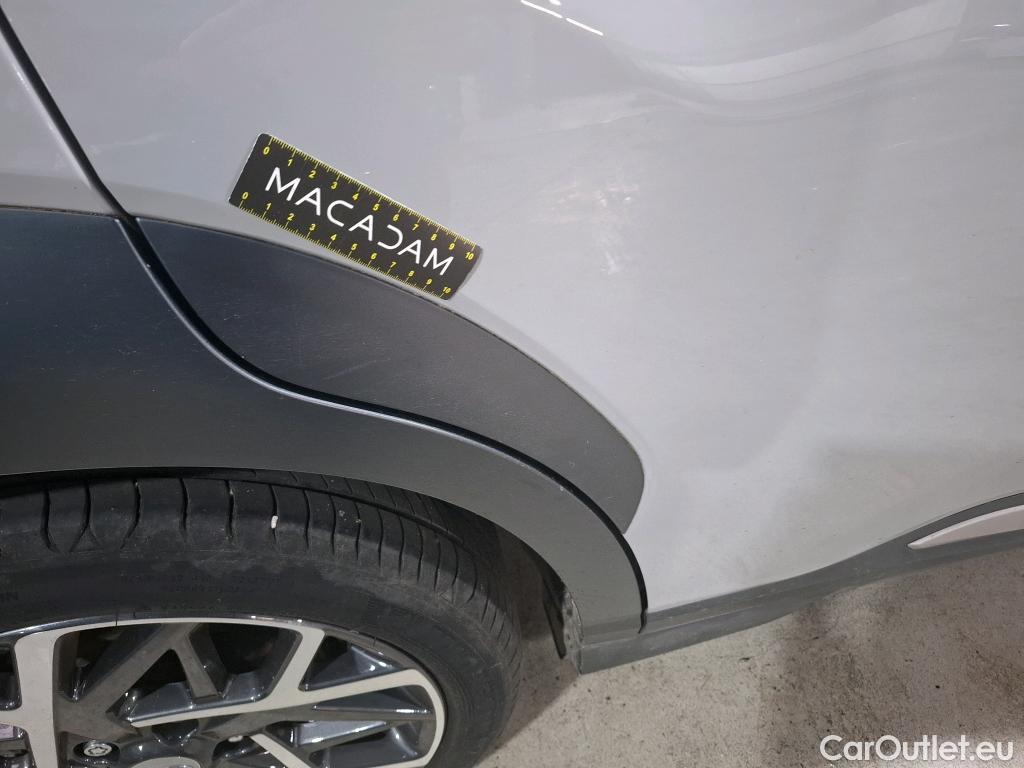  Hyundai  Konna HYUNDAI Kona / 2020 / 5P / SUV 1.6 HYBRID 141 EXECUTIVE HEV #28