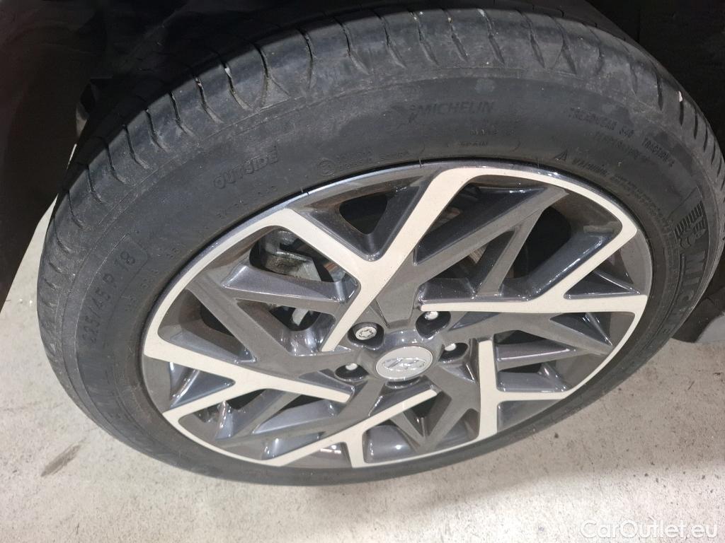  Hyundai  Konna HYUNDAI Kona / 2020 / 5P / SUV 1.6 HYBRID 141 EXECUTIVE HEV #2