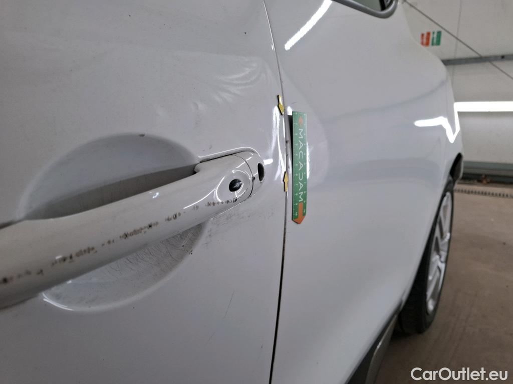  Renault  Clio  IV Business 0.9 TCe 90CV BVM5 E6 #10