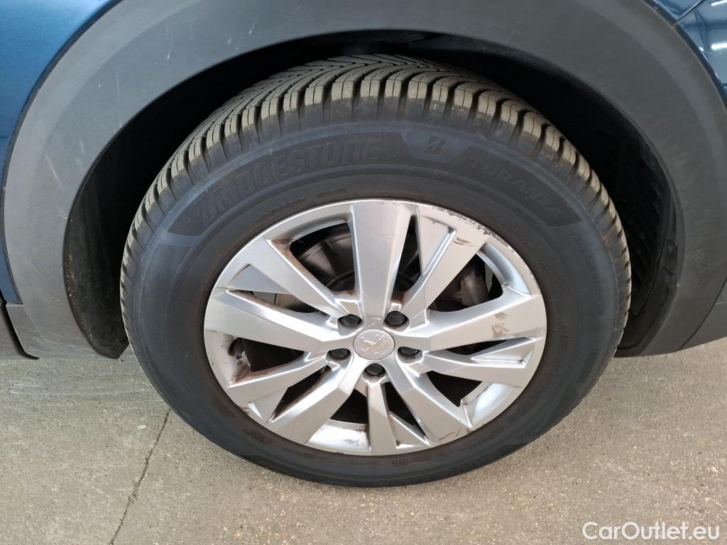  Peugeot  3008  Active Pack 1.5 HDi 130CV BVA8 E6d #31