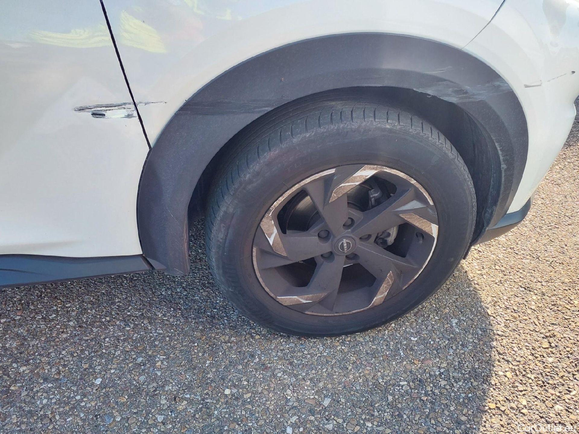  Nissan  Juke NISSAN  DIG-T 114 CV 6M/T Acenta / 5P  #30