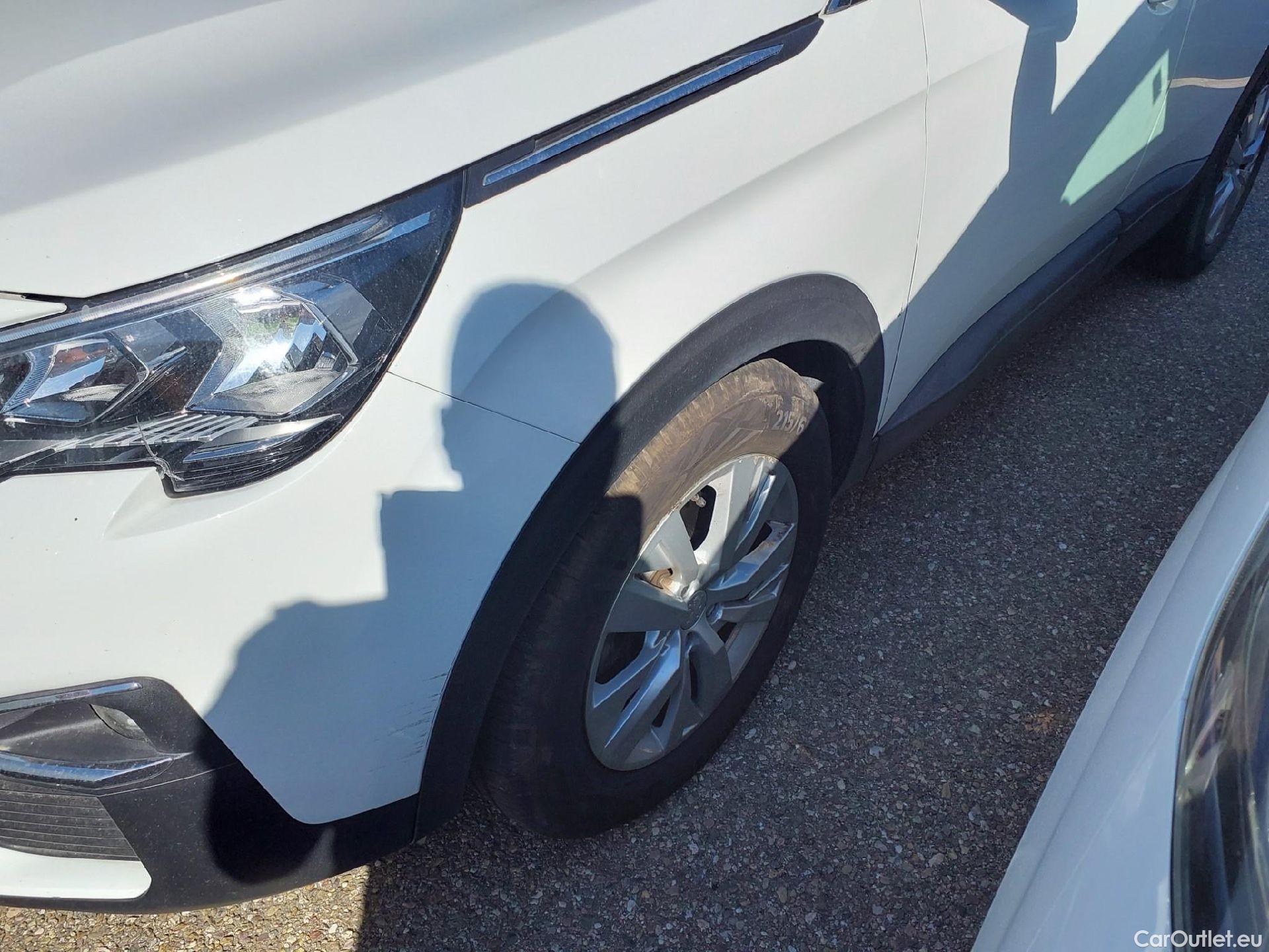  Peugeot  3008 PEUGEOT  1.5L BlueHDi 130 CV Active  #7