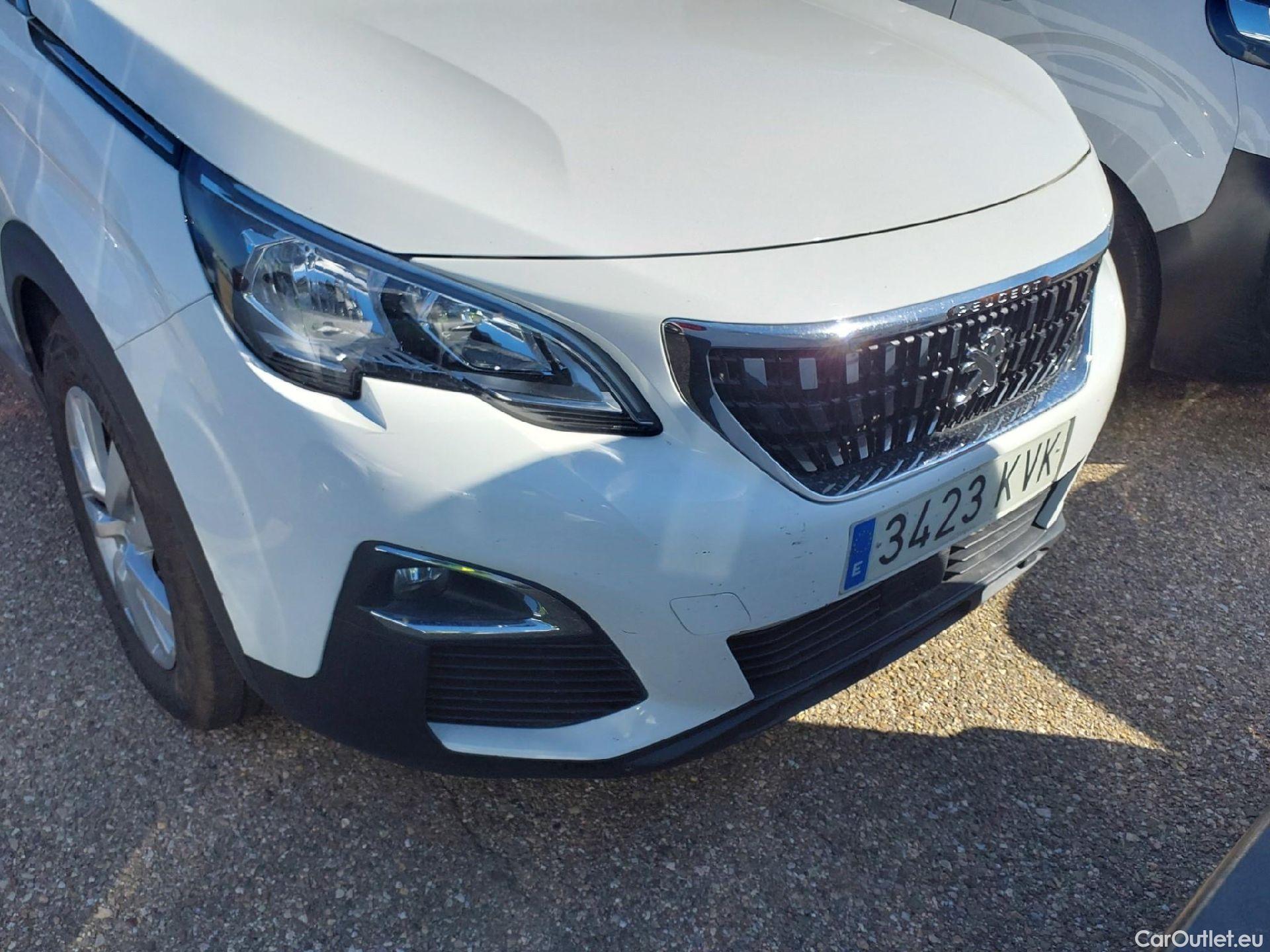  Peugeot  3008 PEUGEOT  1.5L BlueHDi 130 CV Active  #21