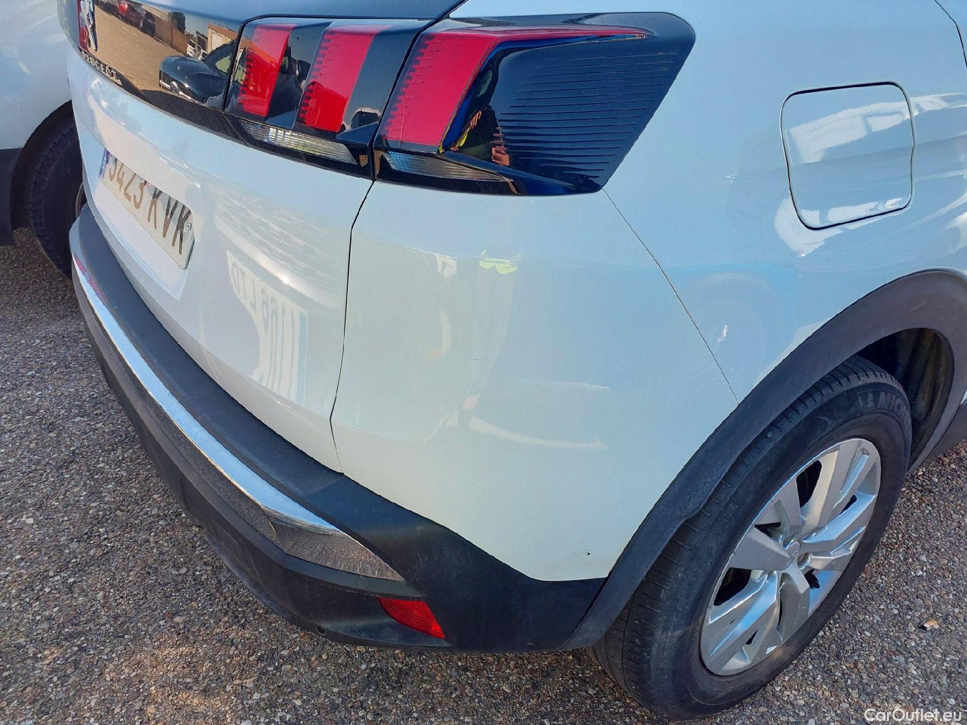  Peugeot  3008 PEUGEOT  1.5L BlueHDi 130 CV Active  #16