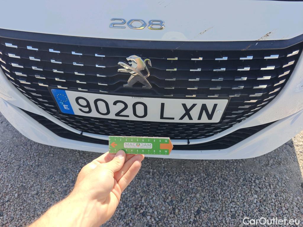  Peugeot  208 PEUGEOT  / 2019 / 5P / berlina con portón BlueHDi 73kW (100CV) Active Pack #55