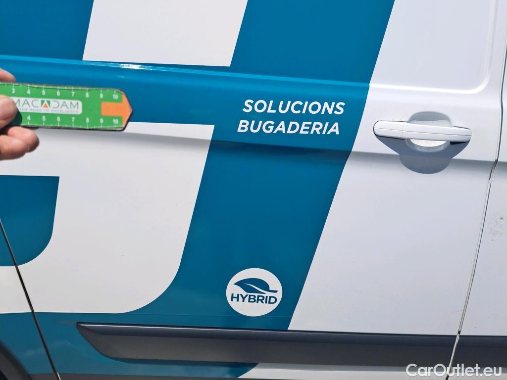  Ford  Transit FORD  Custom / 2012 / 4P / furgón Van 2.0 TDCI 96kW 300 L1 MHEV Trail #21