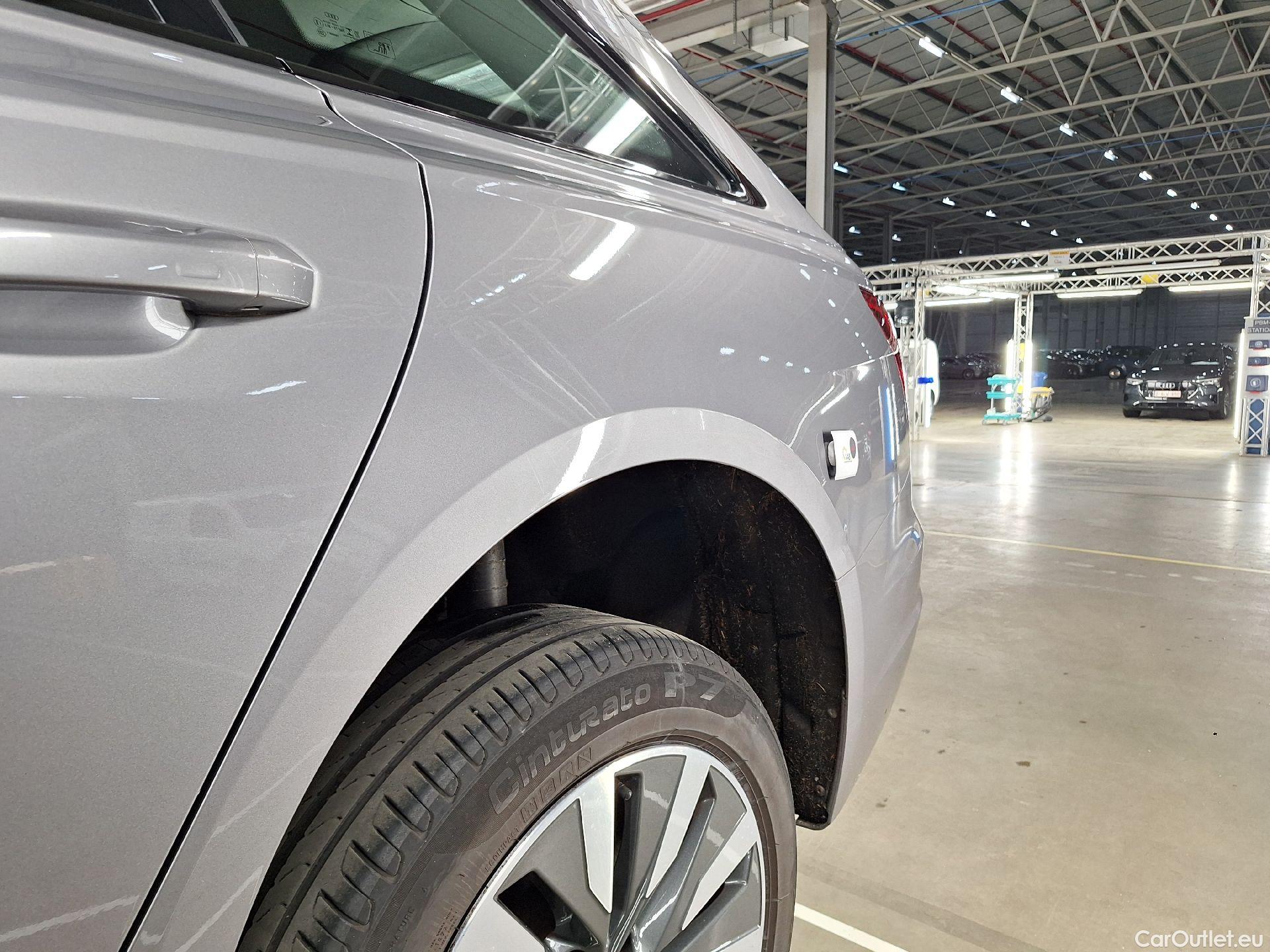  Audi  A6 Audi,  Avant '18, Audi  Avant Business Edition 35 TDI S tronic 5d #15