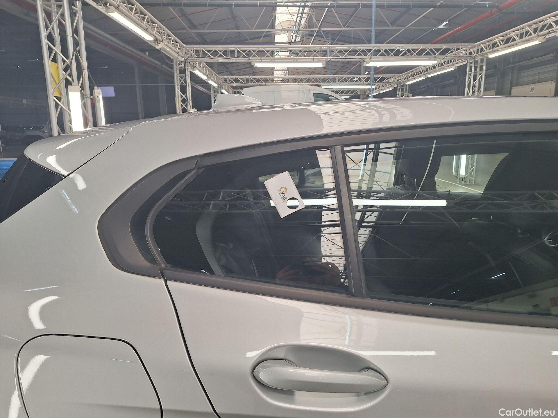  Bmw  Serie 1 BMW, 1-serie '19, BMW 1 Reeks Hatch 116dA (85 kW) 5d #95