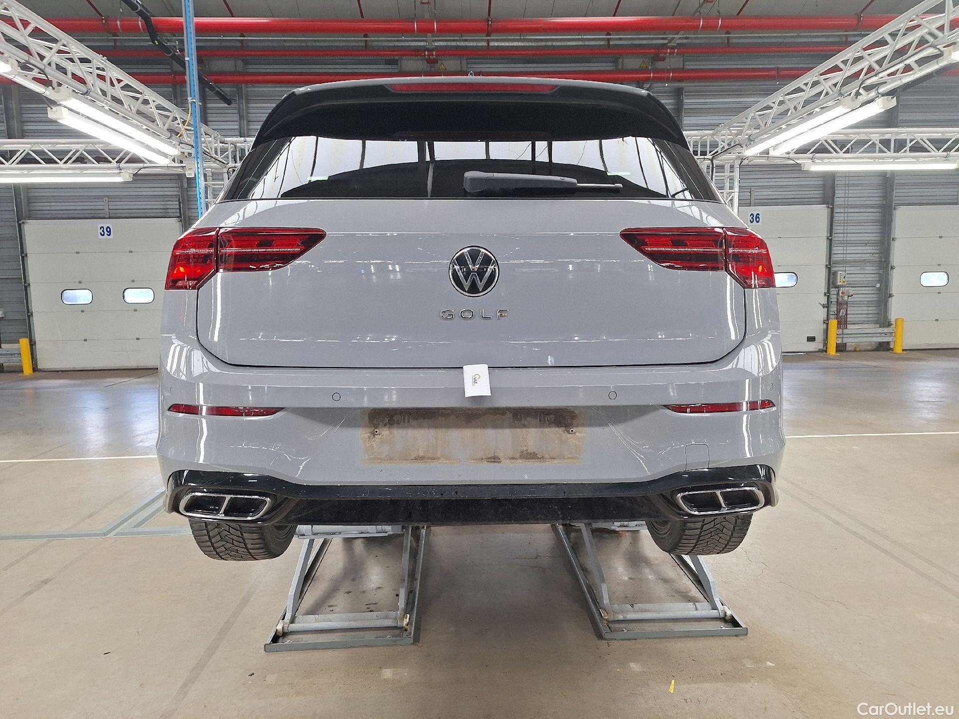  Volkswagen  Golf  VW, VIII '20, Volkswagen VIII 2.0 TDI 110kW R-Line DSG 5d #1