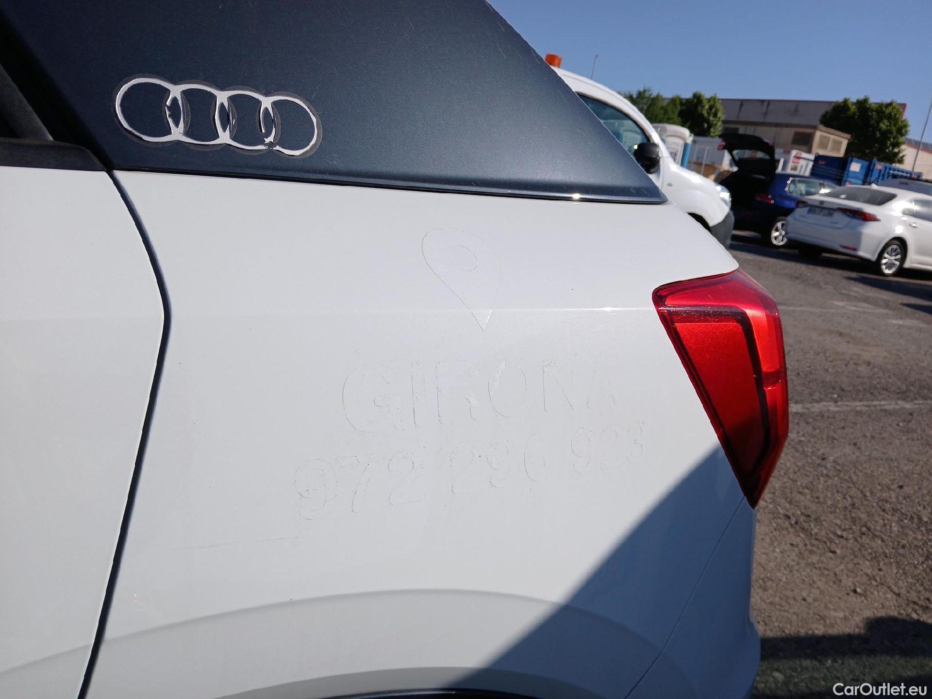  Audi  Q2 AUDI  / 2016 / 5P / todoterreno Design 30 TFSI 85kW (116CV) #25