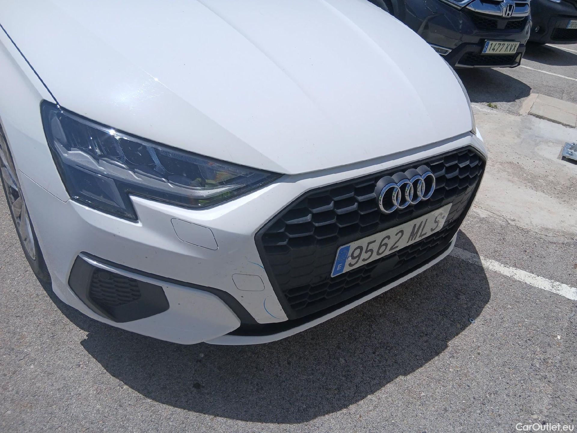  Audi  A3  Sportback 30 TFSI 1.0 TFSI #3