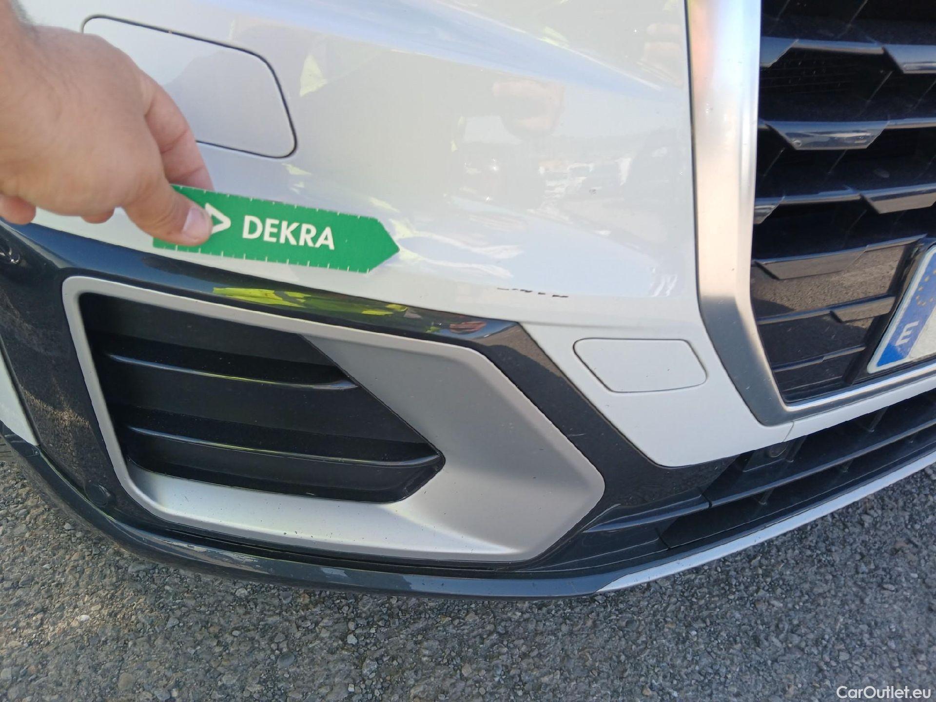  Audi  Q2 AUDI  / 2016 / 5P / todoterreno Design 30 TFSI 85kW (116CV) #10