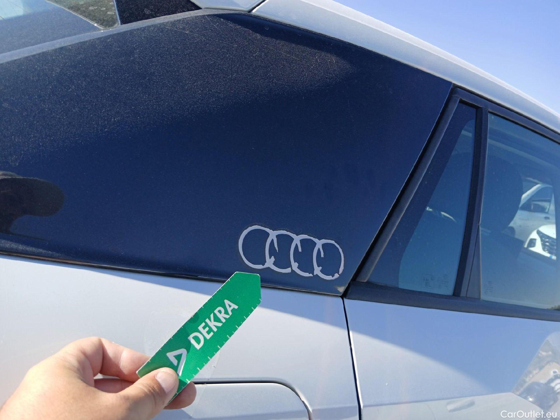  Audi  Q2 AUDI  / 2016 / 5P / todoterreno Design 30 TFSI 85kW (116CV) #35