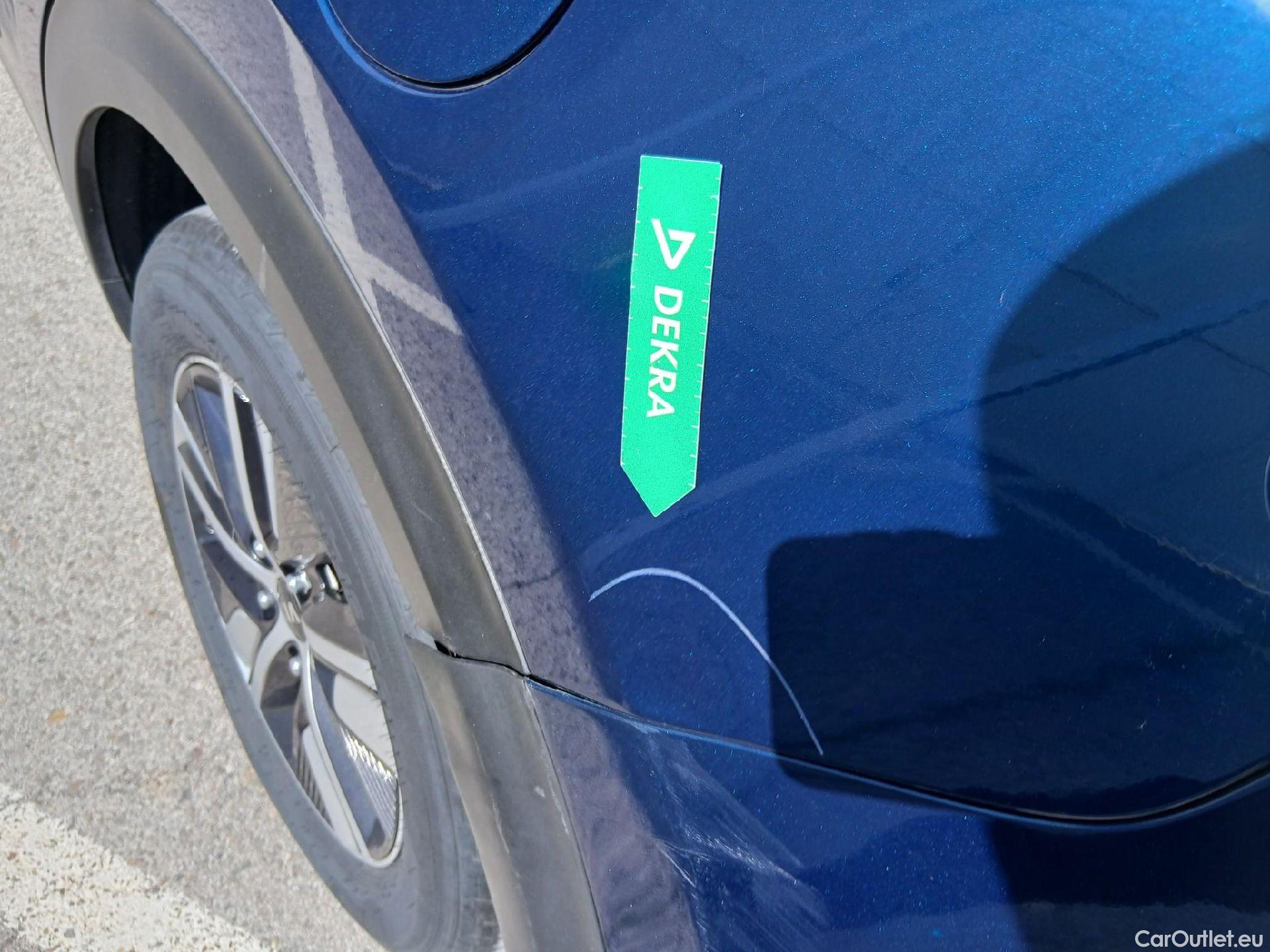  KIA  Niro KIA  / 2019 / 5P / crossover 1.6 GDi HEV 104kW (141CV) Drive #25