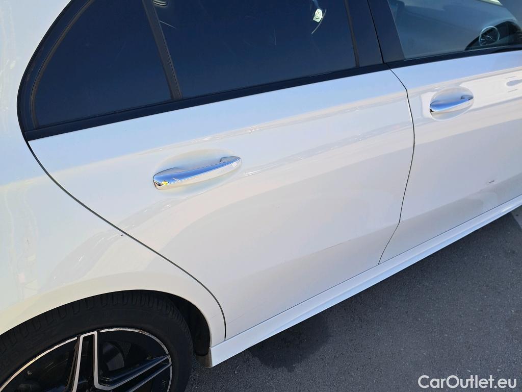  Mercedes  A-Klasse MERCEDES-BENZ Clase A / 2018 / 5P / berlina con portón A 200 #21