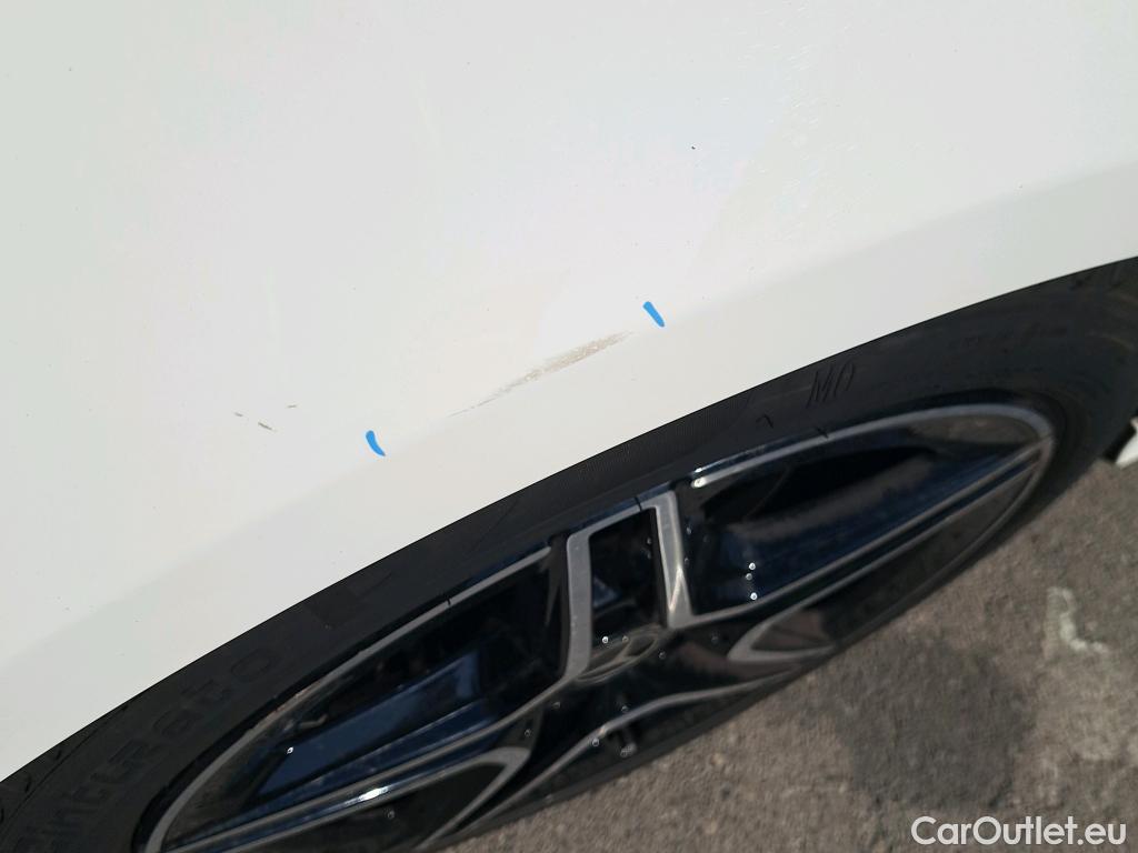  Mercedes  A-Klasse MERCEDES-BENZ Clase A / 2018 / 5P / berlina con portón A 200 #26