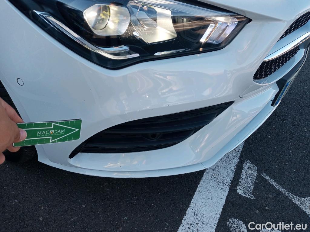  Mercedes  CLA-Klasse MERCEDES-BENZ CLA / 2019 / 4P / coupé CLA 250 e #17
