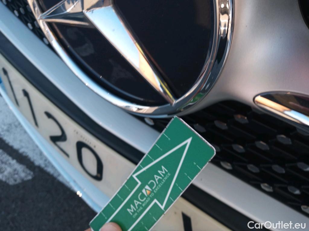  Mercedes  CLA-Klasse MERCEDES-BENZ CLA / 2019 / 4P / coupé CLA 250 e #12