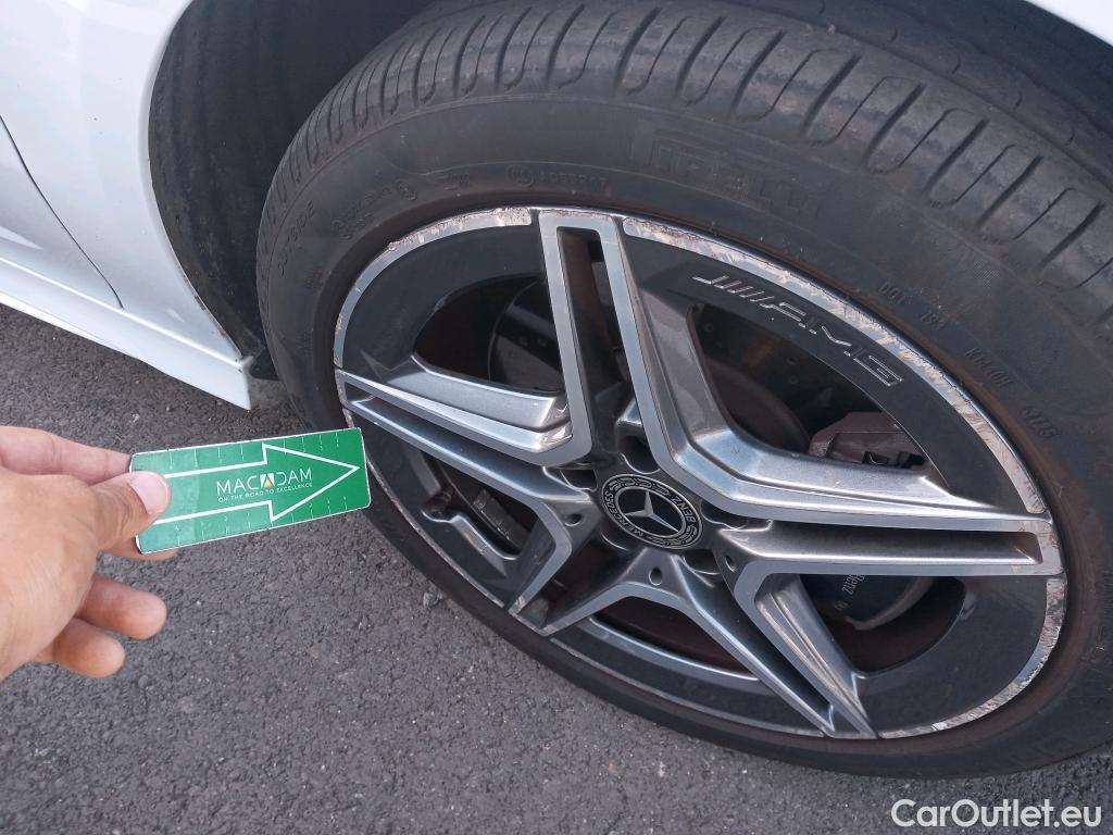  Mercedes  CLA-Klasse MERCEDES-BENZ CLA / 2019 / 4P / coupé CLA 250 e #8