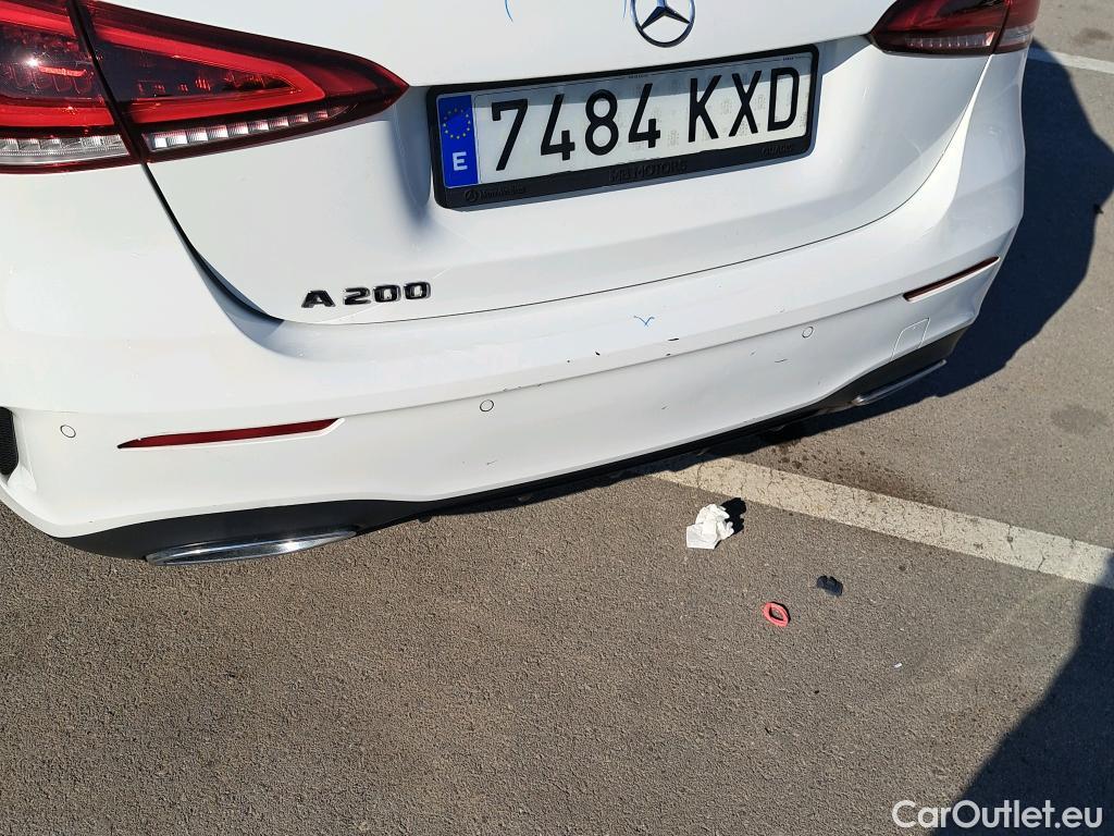  Mercedes  A-Klasse MERCEDES-BENZ Clase A / 2018 / 5P / berlina con portón A 200 #19
