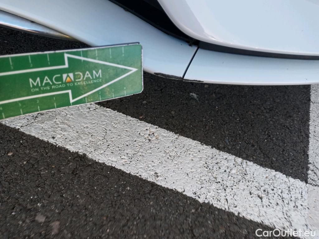  Mercedes  CLA-Klasse MERCEDES-BENZ CLA / 2019 / 4P / coupé CLA 250 e #13