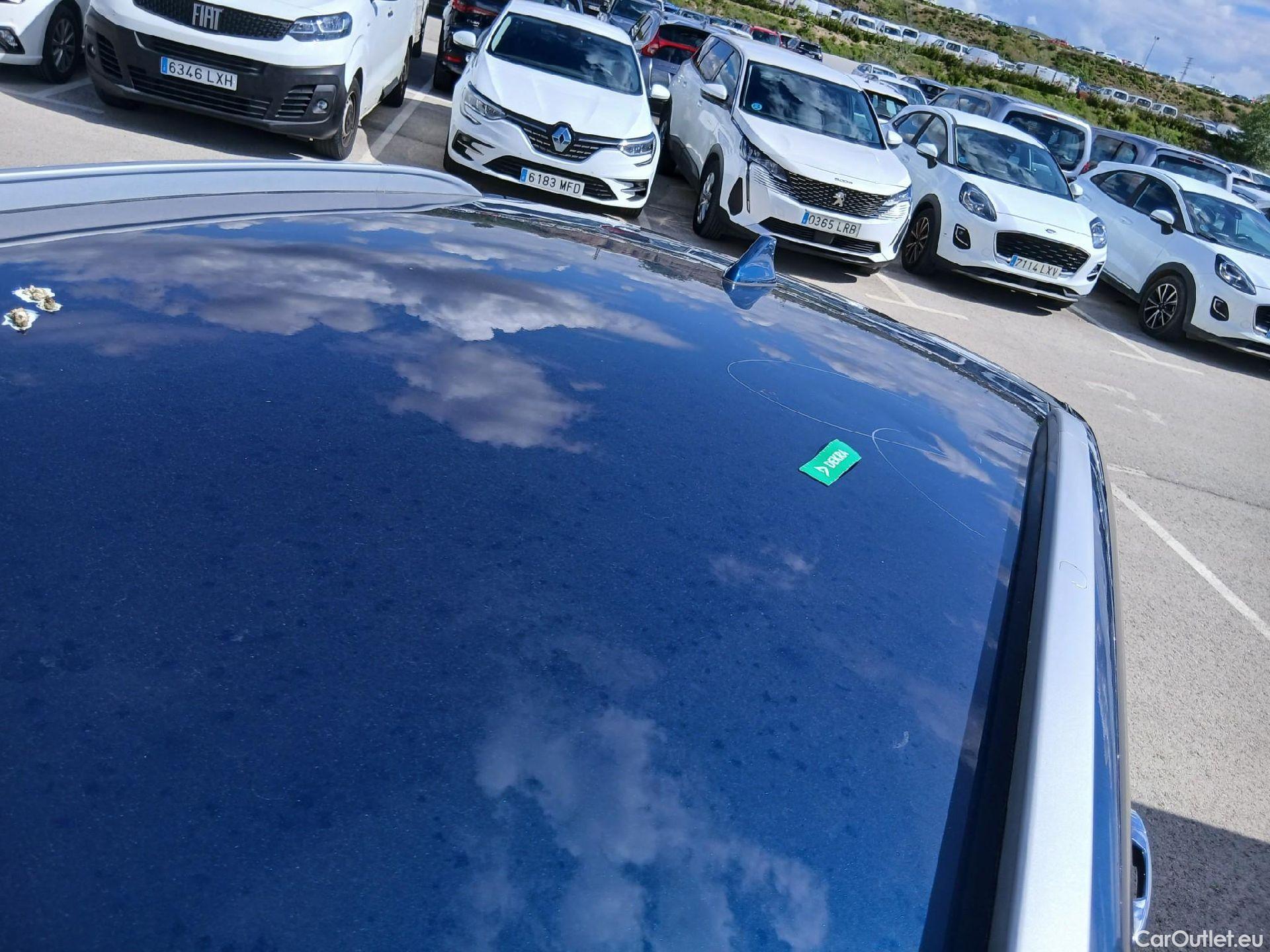  KIA  Niro KIA  / 2019 / 5P / crossover 1.6 GDi HEV 104kW (141CV) Drive #20