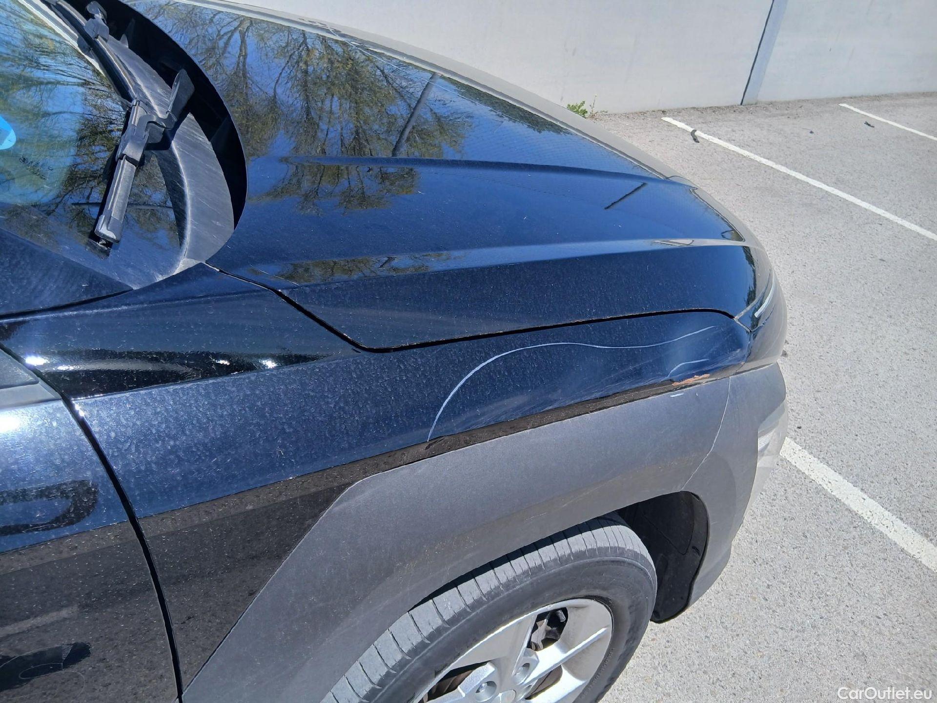  Hyundai  Konna HYUNDAI Kona / 2023 / 5P / todoterreno 1.6 GDI HEV Maxx DCT #44