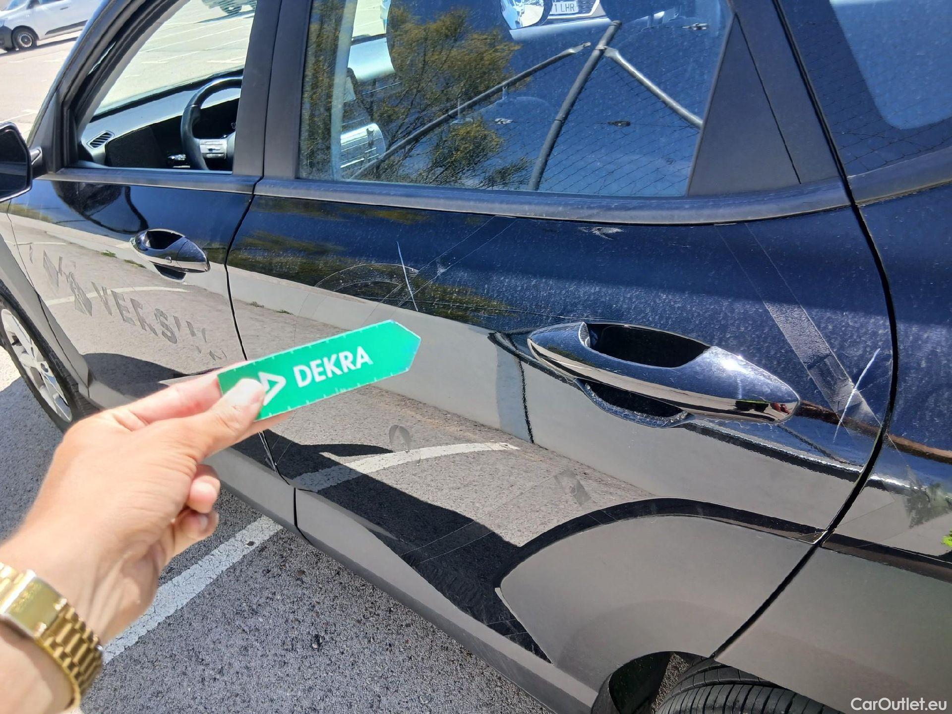  Hyundai  Konna HYUNDAI Kona / 2023 / 5P / todoterreno 1.6 GDI HEV Maxx DCT #24