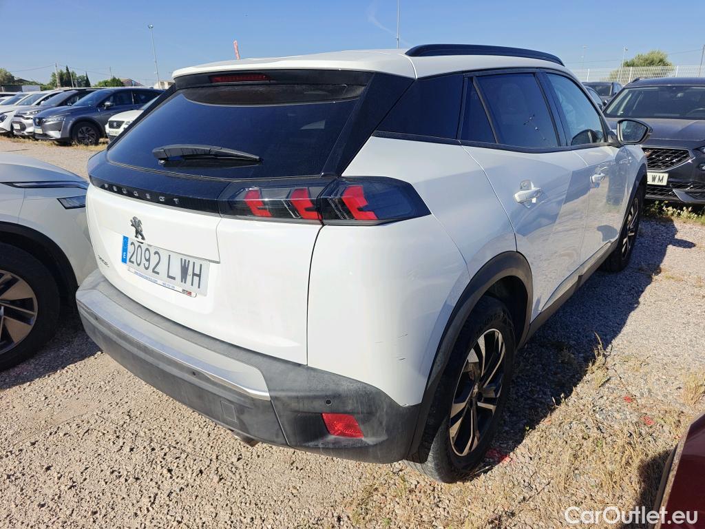  Peugeot  2008 PEUGEOT  / 2019 / 5P / todoterreno Allure Pack BlueHDI 81kW (110CV) #34