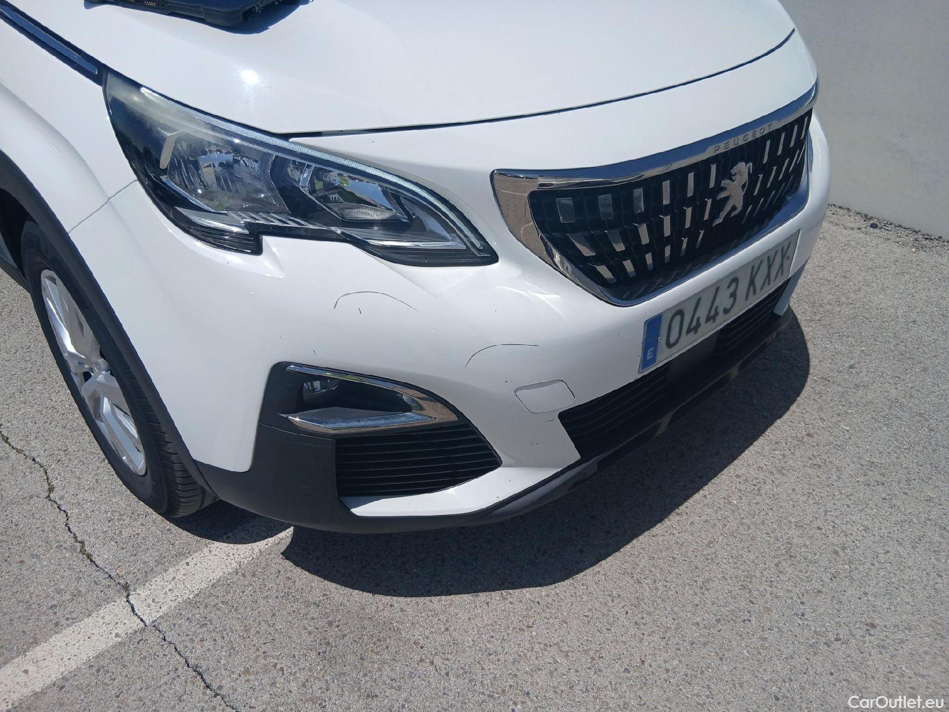  Peugeot  3008 PEUGEOT  / 2016 / 5P / todoterreno 1.5L BlueHDi 96kW (130CV) S&S Active (AC2) #2