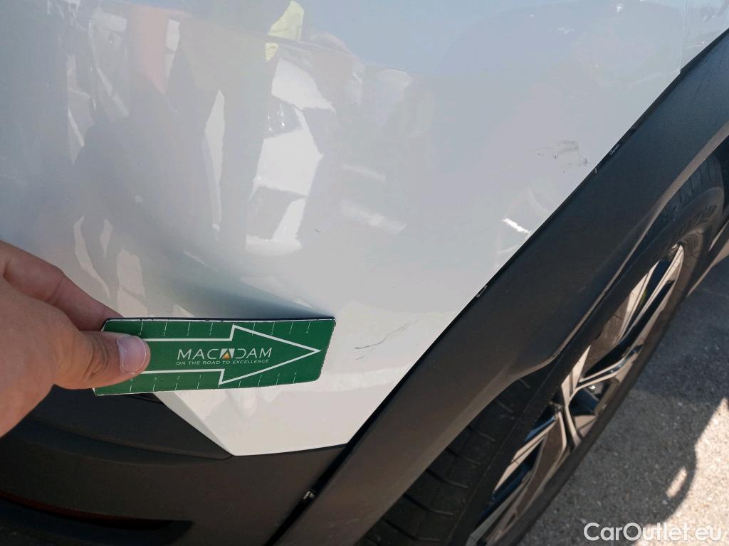  Renault  Captur RENAULT  / 2020 / 5P / todoterreno equilibre TCe 74 kW (100CV) GLP #27