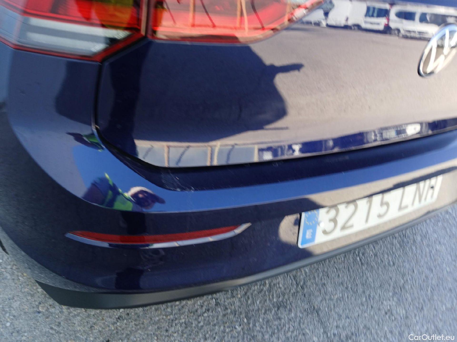  Volkswagen  Golf  VOLKSWAGEN / 2020 / 5P / berlina con portón 1.0 TSI 81kW (110CV) #22