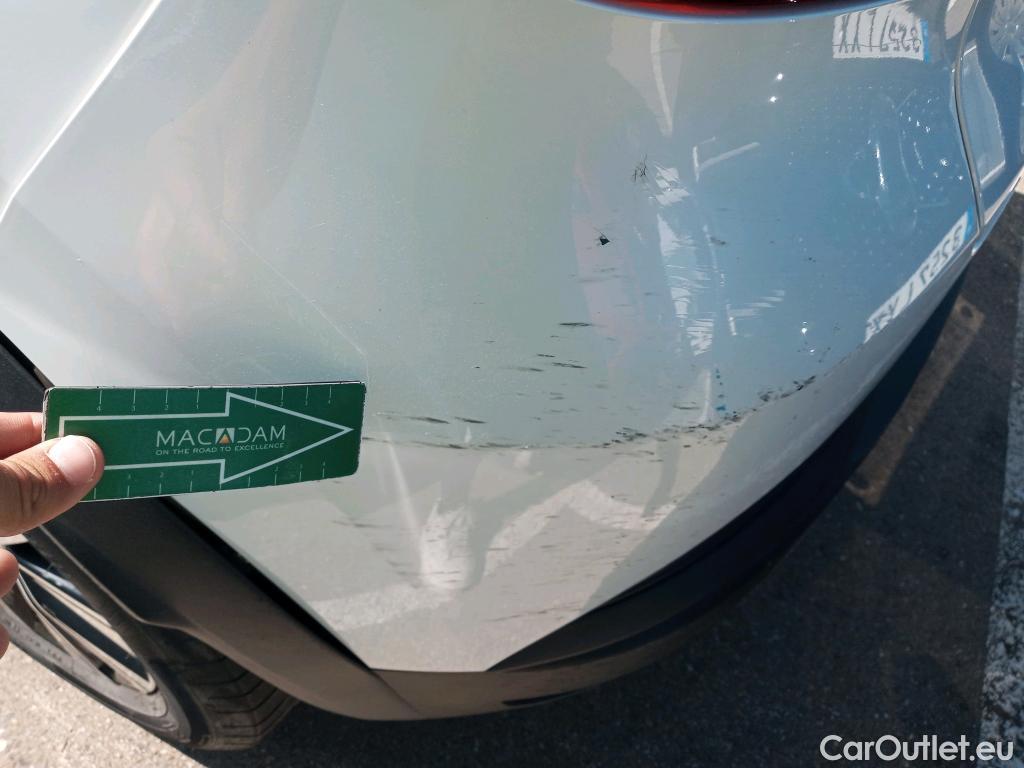  Renault  Captur RENAULT  / 2020 / 5P / todoterreno equilibre TCe 74 kW (100CV) GLP #29