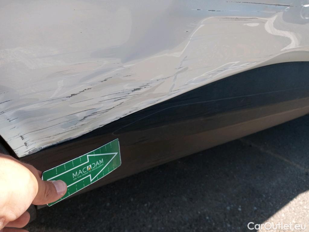  Renault  Captur RENAULT  / 2020 / 5P / todoterreno equilibre TCe 74 kW (100CV) GLP #25