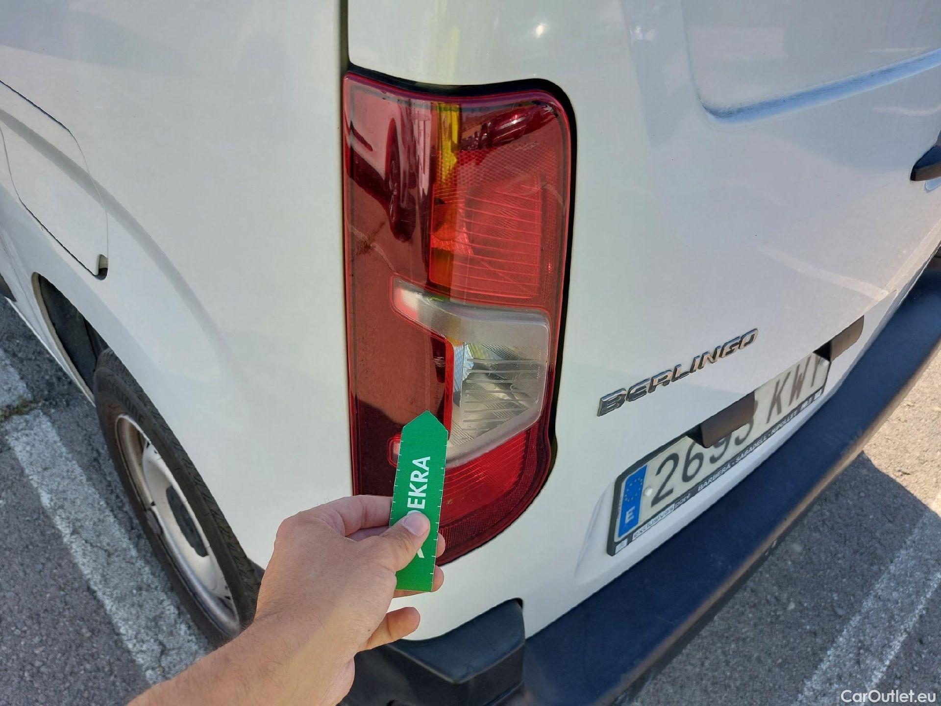  Citroen  Berlingo CITROEN  / 2018 / 3P / furgón derivado de turismo Talla M BlueHDi 55kW CONTROL #16