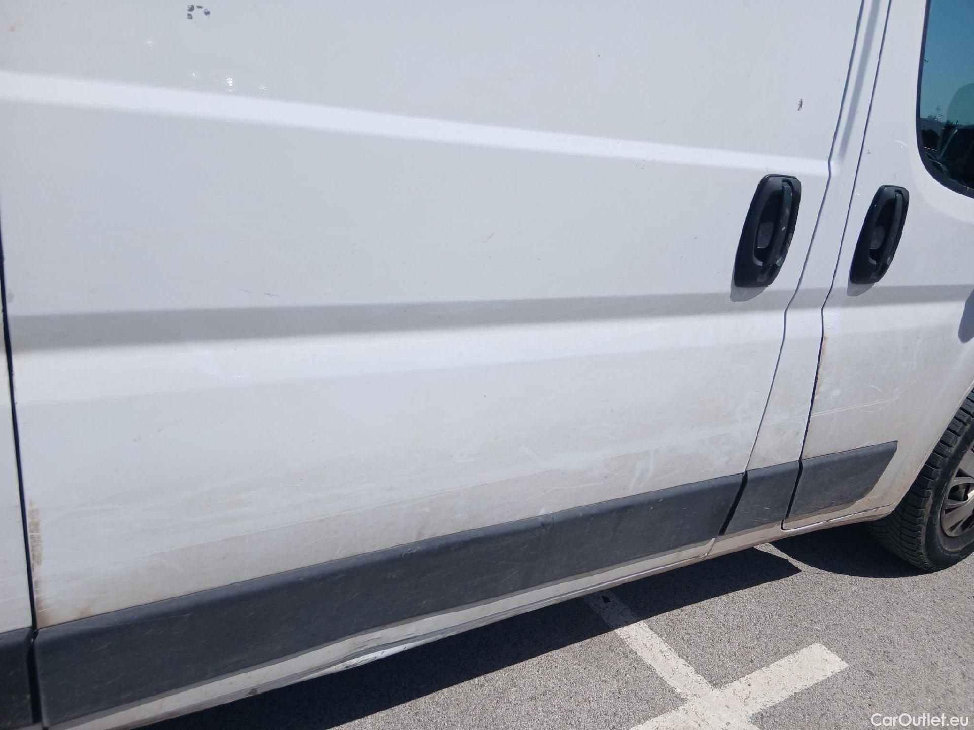  Opel  Movano OPEL  / 2021 / 4P / furgón Fgn Edition L3H2 3.5THeavy BlueHDi 121kW #56