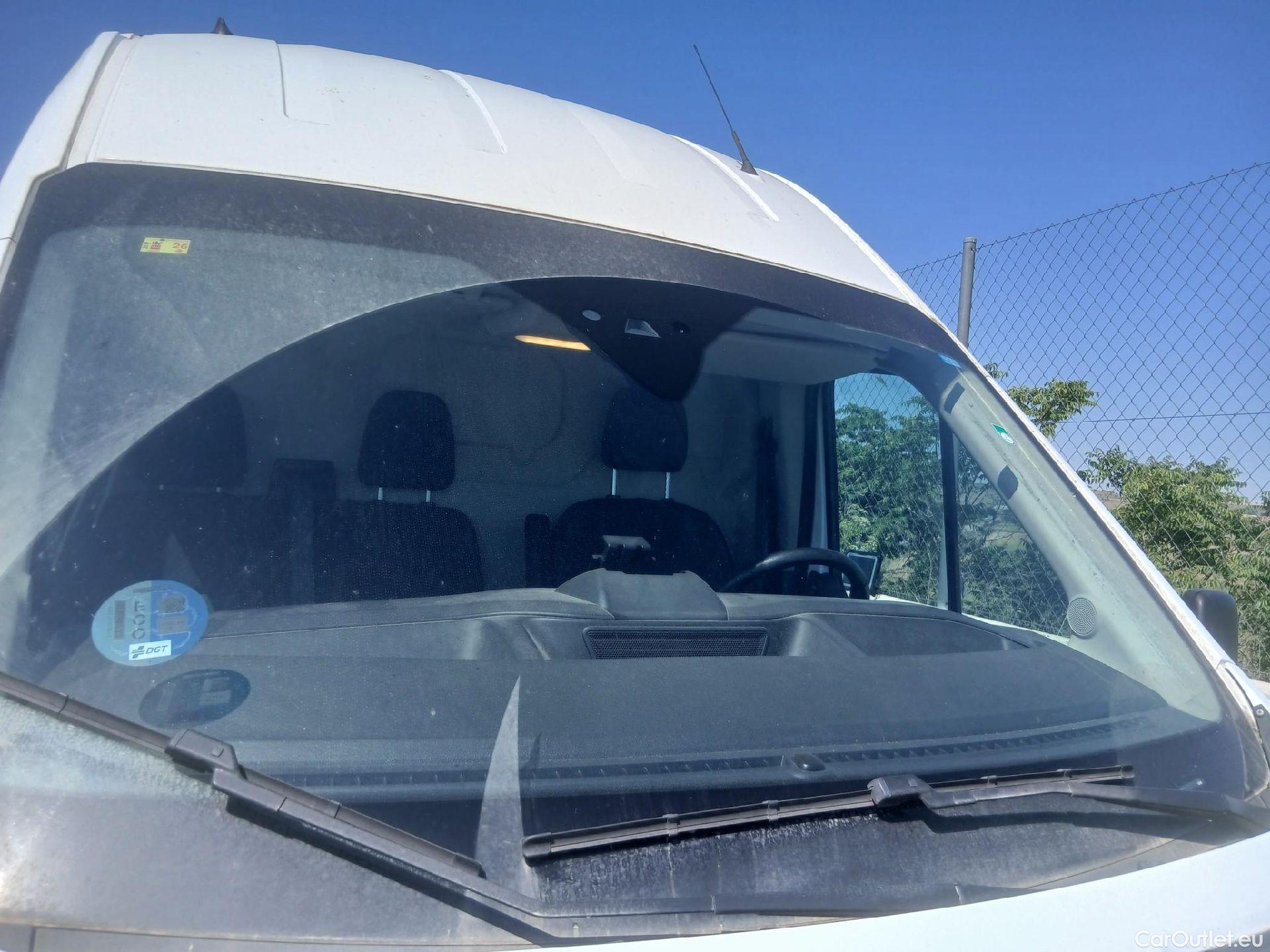  Ford  Transit FORD  / 2013 / 4P / furgón 350 96kW L3H2 Van Trend FWD MHEV #11