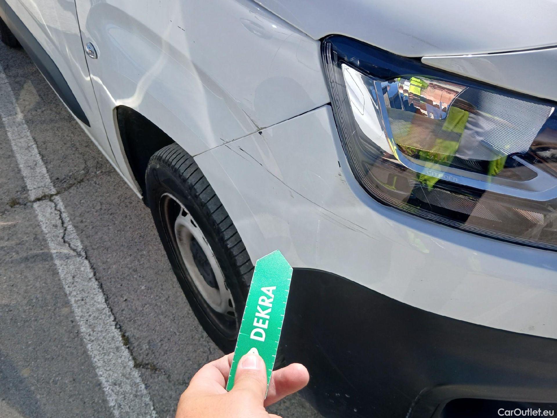  Citroen  Berlingo CITROEN  / 2018 / 4P / furgón derivado de turismo Talla M BlueHDi 100 CLUB #13