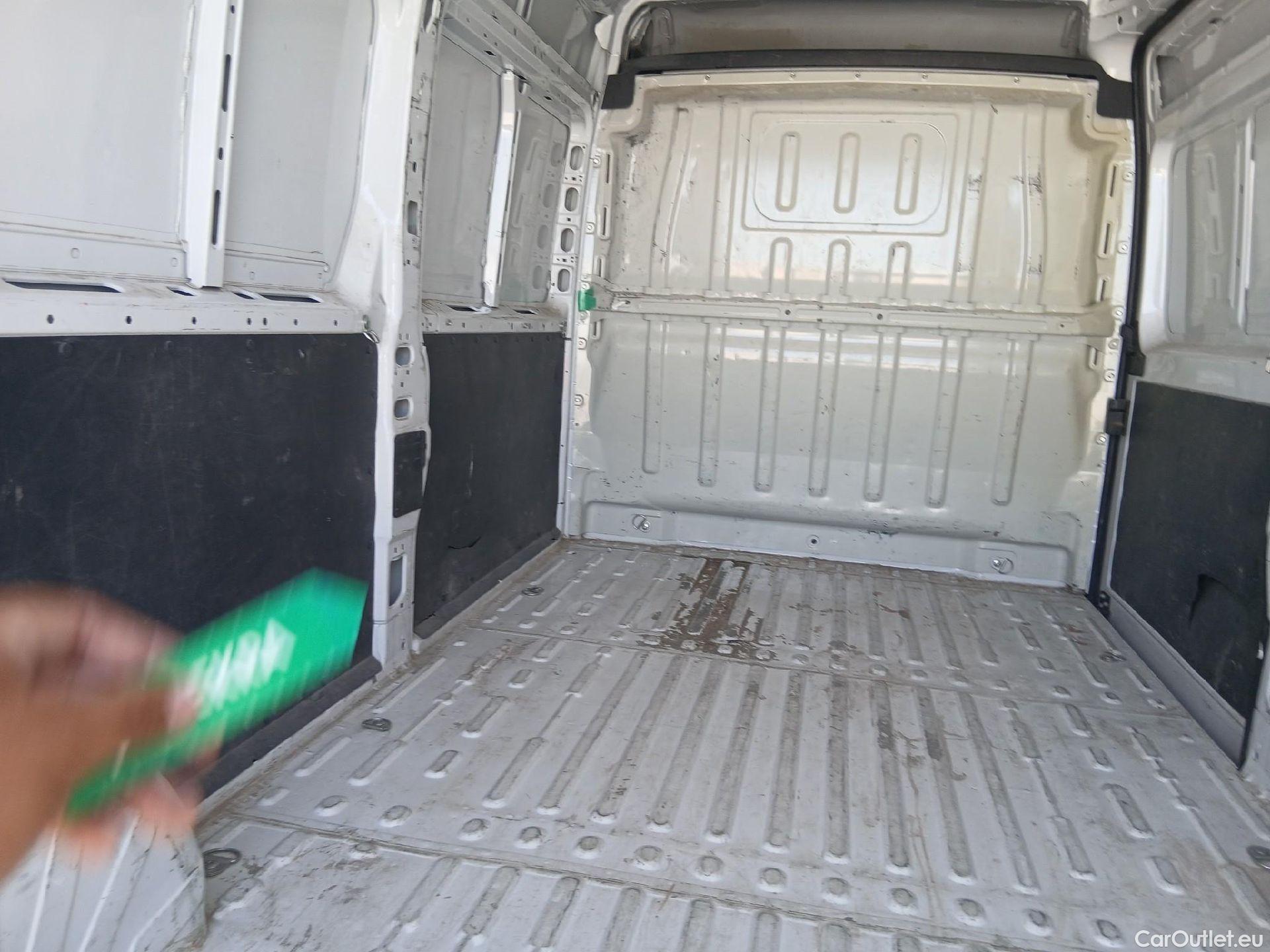  Opel  Movano OPEL  / 2021 / 4P / furgón Fgn Edition L3H2 3.5THeavy BlueHDi 121kW #13