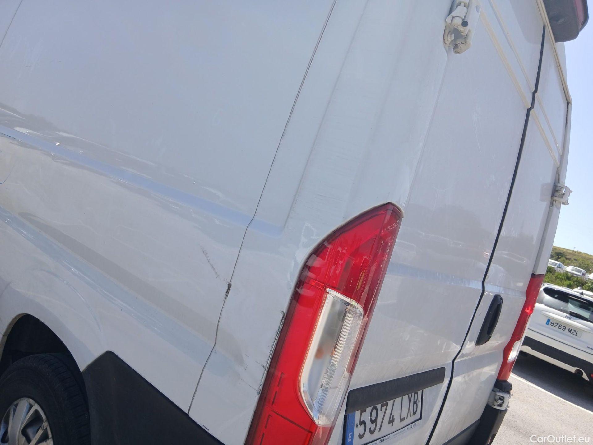  Opel  Movano OPEL  / 2021 / 4P / furgón Fgn Edition L3H2 3.5THeavy BlueHDi 121kW #40